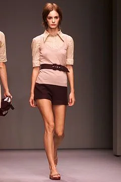 Look 10